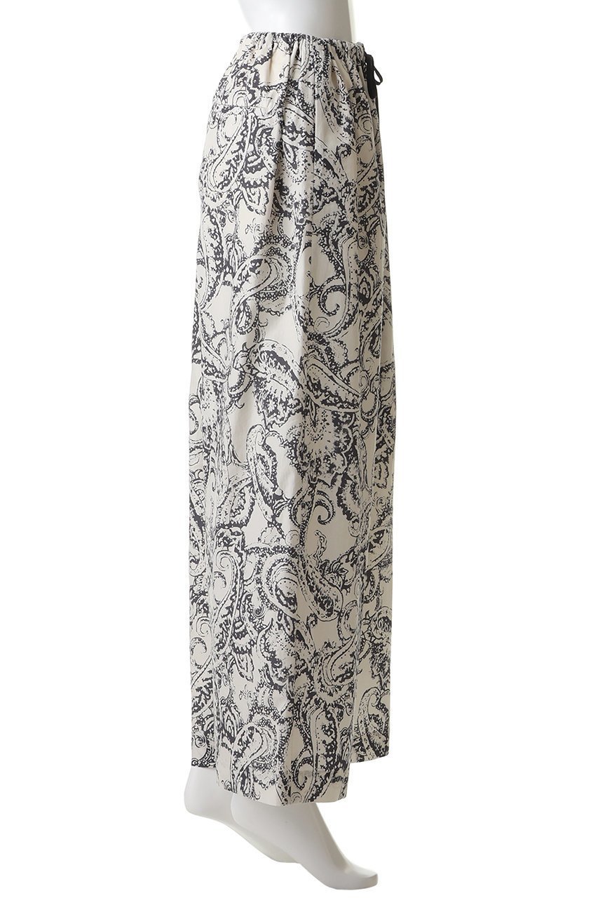 【サクラ/SACRA】のペイズリープリントパンツ 人気、トレンドファッション・服の通販 founy(ファニー) ファッション Fashion レディースファッション Fashion for Women パンツ Pants & Trousers プリント Print, Printed Pattern ペイズリー Paisley, Ethnic Pattern モノトーン Monotone, Black and White リラックス Relax, Relaxed Fit ワイド Wide, Wide Fit 今季 This Season, Current Season other-3|ID: prp329100004915112 ipo3291000000036839718