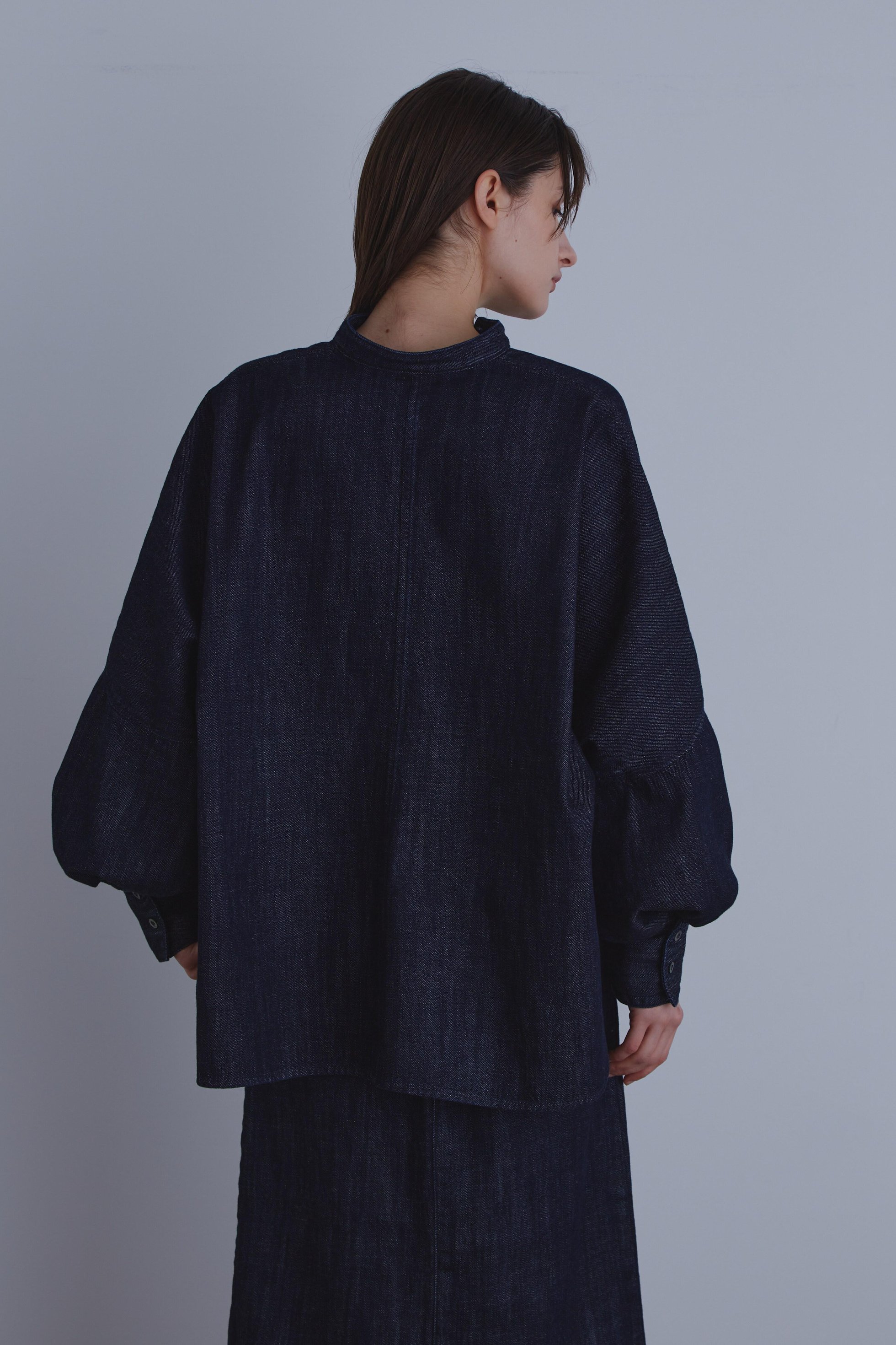 【ル フィル/LE PHIL】の《LE PHIL》ルーズデニムブラウス 人気、トレンドファッション・服の通販 founy(ファニー) ファッション Fashion レディースファッション Fashion for Women トップス・カットソー Cut & Sew Tops シャツ・ブラウス・オフィスカジュアル Elegant Blouses & Button-Ups インディゴ Indigo Denim スリーブ Sleeve, Long Sleeve / Short Sleeve デニム Denim, Jeans Material バランス Balance, Style Balance ビッグ Big, Oversized ロング Long, Long-Length 春 Spring 羽織 Haori, Light Jacket other-6|ID: prp329100004915419 ipo3291000000036842929