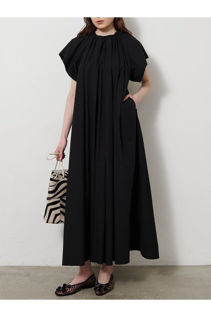 【ウィムガゼット/Whim Gazette】のギャザータイプライターワンピース インテリア・キッズ・メンズ・レディースファッション・服の通販 founy(ファウニー) https://founy.com/ ファッション Fashion レディースファッション Fashion for Women ワンピース Dresses チュニック Tunic Tops & Dresses ギャザー Gathered, Ruffled シンプル Simple, Minimal タイプライター Typewriter Fabric, Crisp Cotton チュニック Tunic, Long Top リラックス Relax, Relaxed Fit ロング Long, Long-Length エレガント 上品 Elegant 新作・新入荷 New Arrivals / New In |ID: prp329100004915503 ipo3291000000036843719