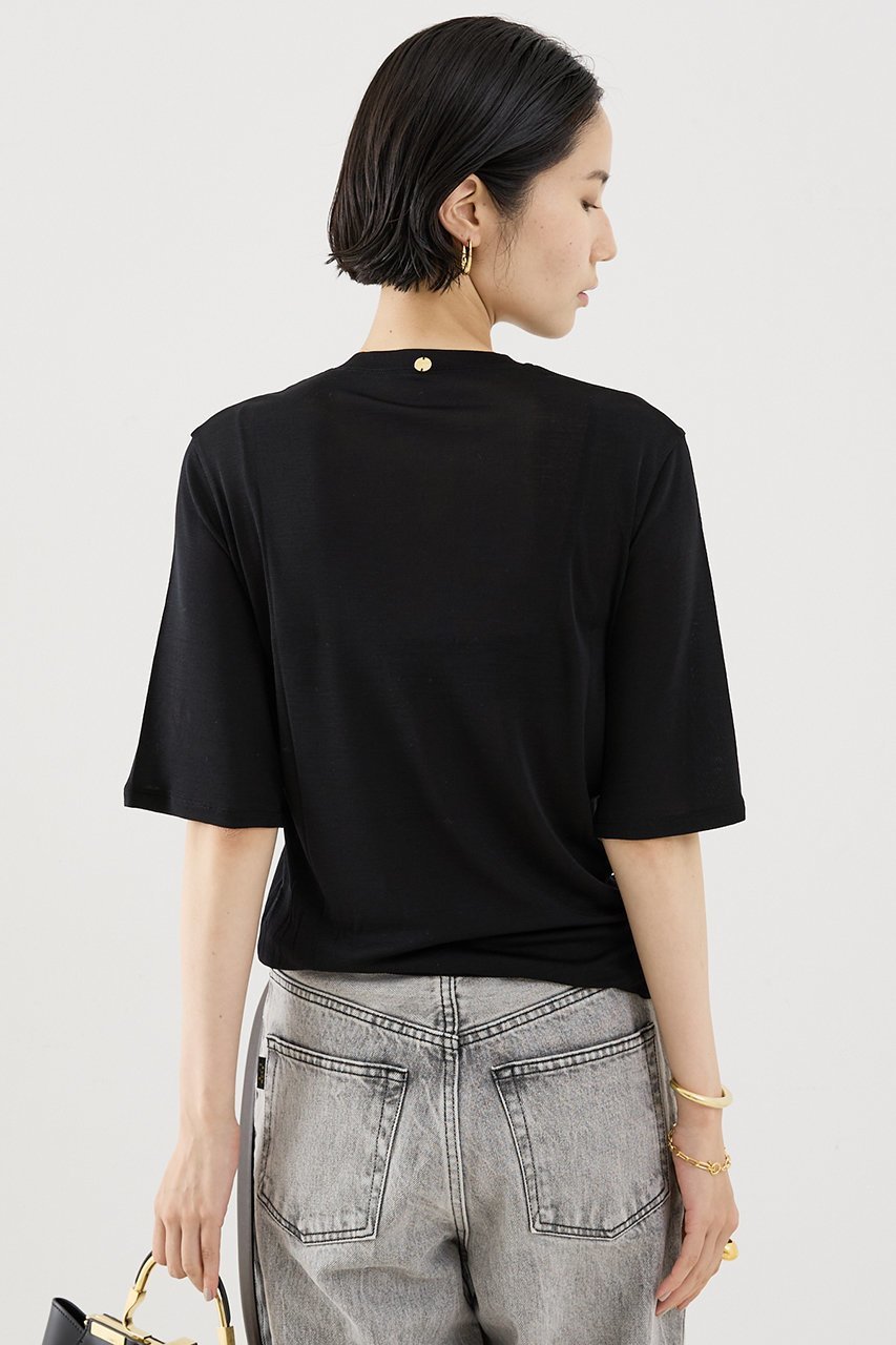 【ザ ストア バイ シー/THE STORE by C】のウォッシャブルシルクTee 人気、トレンドファッション・服の通販 founy(ファニー) 　ファッション　Fashion　レディースファッション　Fashion for Women　トップス・カットソー　Cut & Sew Tops　シャツ・ブラウス・オフィスカジュアル　Elegant Blouses & Button-Ups　ロングTシャツ・Tシャツ　Longline T-Shirts & Tees　カットソー・ベーシックTシャツ　Cut-and-Sewn Tops / Stretch Tees & Basics　エレガント 上品　Elegant　ショート　Short, Short Length　シルク　Silk, 100% Silk　スリーブ　Sleeve, Long Sleeve / Short Sleeve　センター　Center, Center Line　ドレープ　Drape, Draping Fabric　プレート　Plate, Dish　洗える　Machine Washable　other-2|ID: prp329100004917009 ipo3291000000036866493