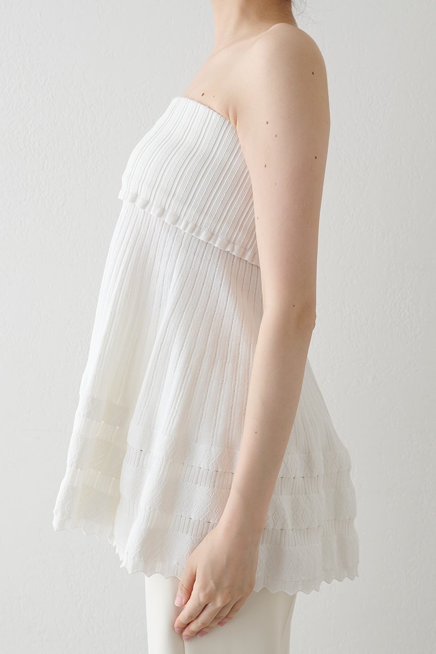 【ウィムガゼット/Whim Gazette】の【GEMINI】ベアトップ 人気、トレンドファッション・服の通販 founy(ファニー) ファッション Fashion レディースファッション Fashion for Women トップス・カットソー Cut & Sew Tops キャミソール&ノースリーブ Camisoles & Sleeveless Tops シャツ・ブラウス・オフィスカジュアル Elegant Blouses & Button-Ups ロングTシャツ・Tシャツ Longline T-Shirts & Tees カットソー・ベーシックTシャツ Cut-and-Sewn Tops / Stretch Tees & Basics キャミソール Camisole, Spaghetti Strap Top ストレッチ Stretch, Stretchy Fabric タンク Tank Top, Sleeveless Top フィット Fit, Slim Fit フリル Frill, Ruffle ペプラム Peplum, Flared Hem ミニスカート Mini Skirt, Short Skirt 透かし Cut-Out, Lacework other-3|ID: prp329100004917012 ipo3291000000036866613