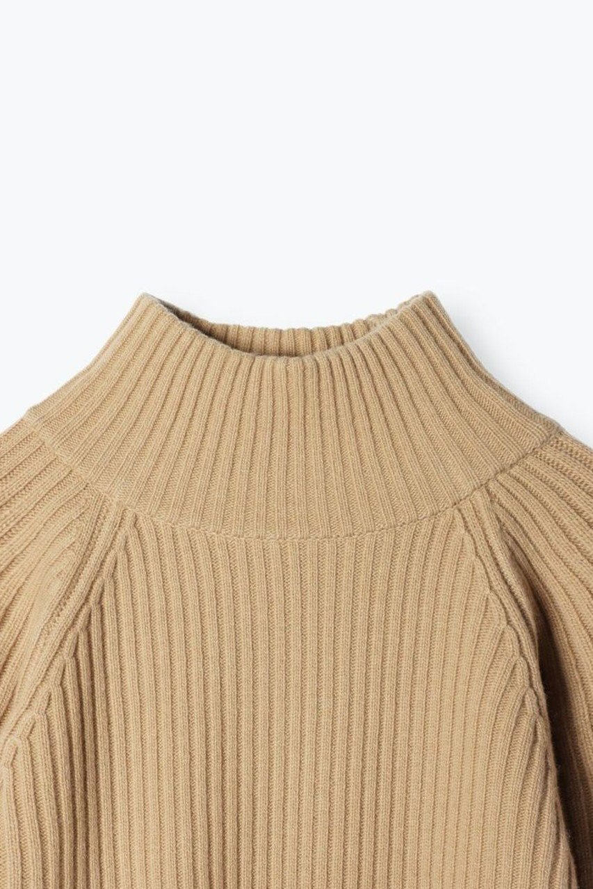 【レリル/lelill】のラムナイロンオフタートル 人気、トレンドファッション・服の通販 founy(ファニー) 　ファッション　Fashion　レディースファッション　Fashion for Women　トップス・カットソー　Cut & Sew Tops　ニット　Knit Tops & Sweaters　カジュアルプルオーバー・ニットトップス　Pullovers & Knit Tops / Casual Pullovers　インナー　Innerwear　フレアースリーブ　Flared Sleeve, Bell Sleeve　other-3|ID: prp329100004917237 ipo3291000000036870795