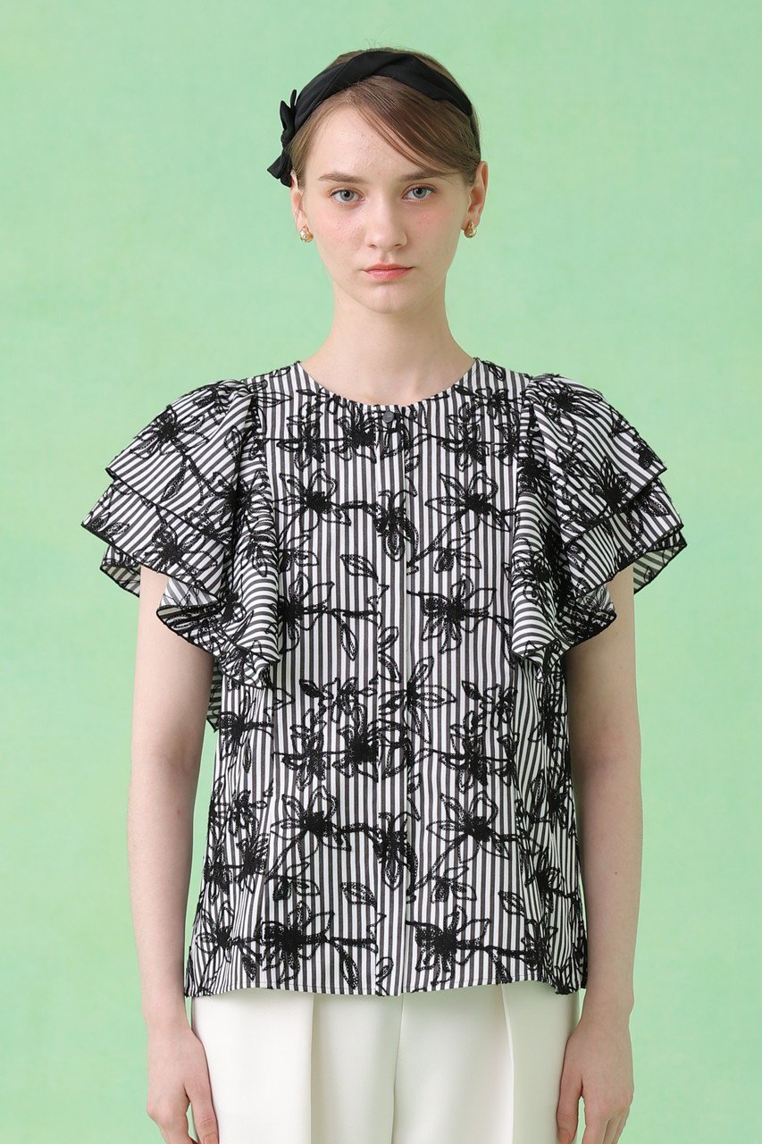 【アナイ/ANAYI】のフラワー刺繍ストライプ ブラウス 人気、トレンドファッション・服の通販 founy(ファニー) 　ファッション　Fashion　レディースファッション　Fashion for Women　トップス・カットソー　Cut & Sew Tops　シャツ・ブラウス・オフィスカジュアル　Elegant Blouses & Button-Ups　ショート　Short, Short Length　シンプル　Simple, Minimal　ストライプ　Stripe, Striped Pattern　スペシャル　Special, Limited Edition　スリット　Slit, Slit Detail　スリーブ　Sleeve, Long Sleeve / Short Sleeve　チェーン　Chain, Chain Strap　フラワー　Flower, Floral　新作・新入荷　New Arrivals / New In　other-7|ID: prp329100004917474 ipo3291000000036874633