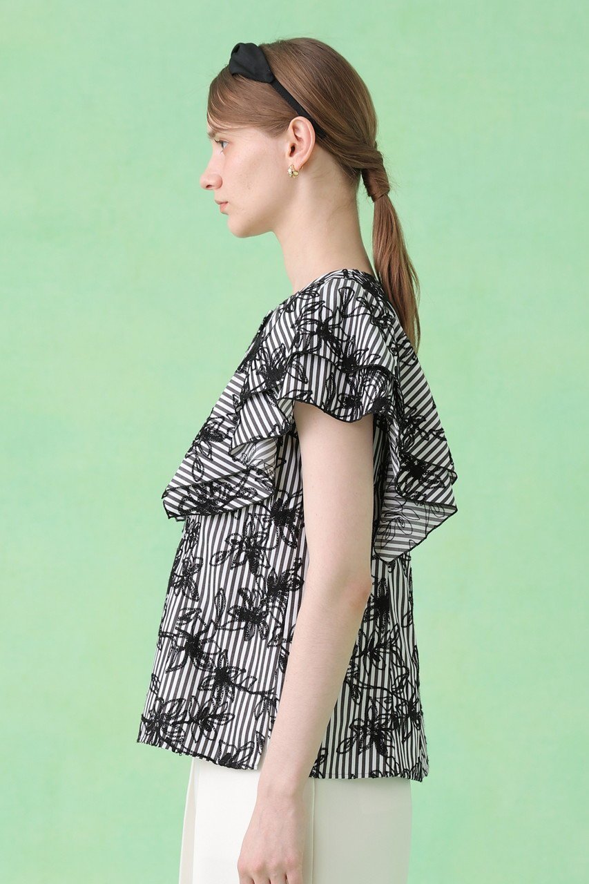 【アナイ/ANAYI】のフラワー刺繍ストライプ ブラウス 人気、トレンドファッション・服の通販 founy(ファニー) 　ファッション　Fashion　レディースファッション　Fashion for Women　トップス・カットソー　Cut & Sew Tops　シャツ・ブラウス・オフィスカジュアル　Elegant Blouses & Button-Ups　ショート　Short, Short Length　シンプル　Simple, Minimal　ストライプ　Stripe, Striped Pattern　スペシャル　Special, Limited Edition　スリット　Slit, Slit Detail　スリーブ　Sleeve, Long Sleeve / Short Sleeve　チェーン　Chain, Chain Strap　フラワー　Flower, Floral　新作・新入荷　New Arrivals / New In　other-8|ID: prp329100004917474 ipo3291000000036874635