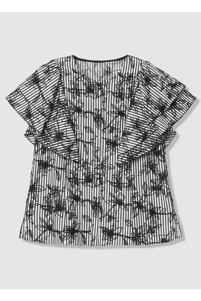 【アナイ/ANAYI】のフラワー刺繍ストライプ ブラウス インテリア・キッズ・メンズ・レディースファッション・服の通販 founy(ファウニー) https://founy.com/ ファッション Fashion レディースファッション Fashion for Women トップス・カットソー Cut & Sew Tops シャツ・ブラウス・オフィスカジュアル Elegant Blouses & Button-Ups ショート Short, Short Length シンプル Simple, Minimal ストライプ Stripe, Striped Pattern スペシャル Special, Limited Edition スリット Slit, Slit Detail スリーブ Sleeve, Long Sleeve / Short Sleeve チェーン Chain, Chain Strap フラワー Flower, Floral 再入荷 Restock / Back in Stock |ID: prp329100004917474 ipo3291000000037240031