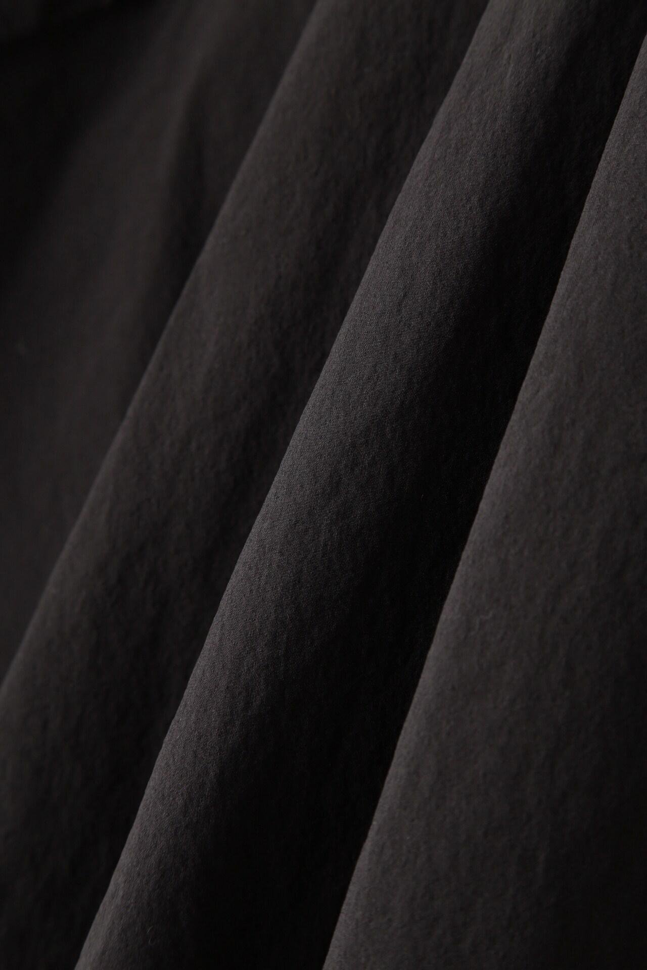 【ル フィル/LE PHIL】の《LE PHIL》ナイロンストレッチブロードブラウス 人気、トレンドファッション・服の通販 founy(ファニー) 　ファッション　Fashion　レディースファッション　Fashion for Women　トップス・カットソー　Cut & Sew Tops　シャツ・ブラウス・オフィスカジュアル　Elegant Blouses & Button-Ups　コンパクト　Compact, Small Size　スタンダード　Standard, Basic　ストレッチ　Stretch, Stretchy Fabric　スポーティ　Sporty, Casual Athletic　スリーブ　Sleeve, Long Sleeve / Short Sleeve　バランス　Balance, Style Balance　パターン　Pattern, Design Print　リボン　Ribbon, Bow　ロング　Long, Long-Length　other-4|ID: prp329100004917487 ipo3291000000036874730