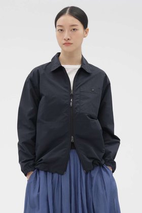 【マーガレットハウエル/MARGARET HOWELL】 WATER REPELENT NYLON POPLIN SHIRT人気、トレンドファッション・服の通販 founy(ファニー) ファッション Fashion レディースファッション Fashion for Women トップス・カットソー Cut & Sew Tops シャツ・ブラウス・オフィスカジュアル Elegant Blouses & Button-Ups コレクション Collection, Seasonal Line スピンドル Spindle, Drawcord スリーブ Sleeve, Long Sleeve / Short Sleeve フロント Front, Front Design マーガレット Marguerite, Daisy Pattern ロング Long, Long-Length |ID:prp329100004917629