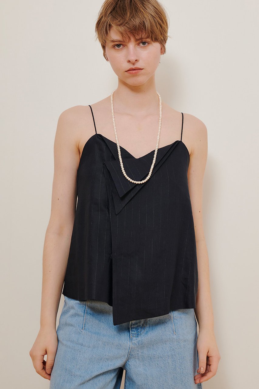 【アルアバイル/allureville】のNALYAアシメキャミブラウス インテリア・キッズ・メンズ・レディースファッション・服の通販 founy(ファニー) 　ファッション　Fashion　レディースファッション　Fashion for Women　トップス・カットソー　Cut & Sew Tops　キャミソール&ノースリーブ　Camisoles & Sleeveless Tops　シャツ・ブラウス・オフィスカジュアル　Elegant Blouses & Button-Ups　おすすめ　Recommended / Our Picks　アシンメトリー　Asymmetrical Style　イタリア　Italy　インナー　Innerwear　タンク　Tank Top, Sleeveless Top　デニム　Denim, Jeans Material　ノースリーブ　Sleeveless, No-Sleeve　エレガント 上品　Elegant　ネイビー|ID: prp329100004917653 ipo3291000000036876376