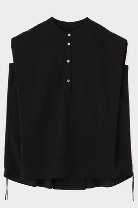 【ル フィル/LE PHIL】の《LE PHIL SPORTS》マイクロドットエアーノースリブラウス 人気、トレンドファッション・服の通販 founy(ファニー) ファッション Fashion レディースファッション Fashion for Women トップス・カットソー Cut & Sew Tops シャツ・ブラウス・オフィスカジュアル Elegant Blouses & Button-Ups インナー Innerwear エアリー Airy Texture 軽量 Lightweight, Ultra Light ショート Short, Short Length シンプル Simple, Minimal ジャケット Jacket, Outerwear スタンダード Standard, Basic ストレッチ Stretch, Stretchy Fabric スリーブ Sleeve, Long Sleeve / Short Sleeve ドット Polka Dot, Dot Pattern ノースリーブ Sleeveless, No-Sleeve ワイド Wide, Wide Fit 夏 Summer エレガント 上品 Elegant 新作・新入荷 New Arrivals / New In |ID:prp329100004917892