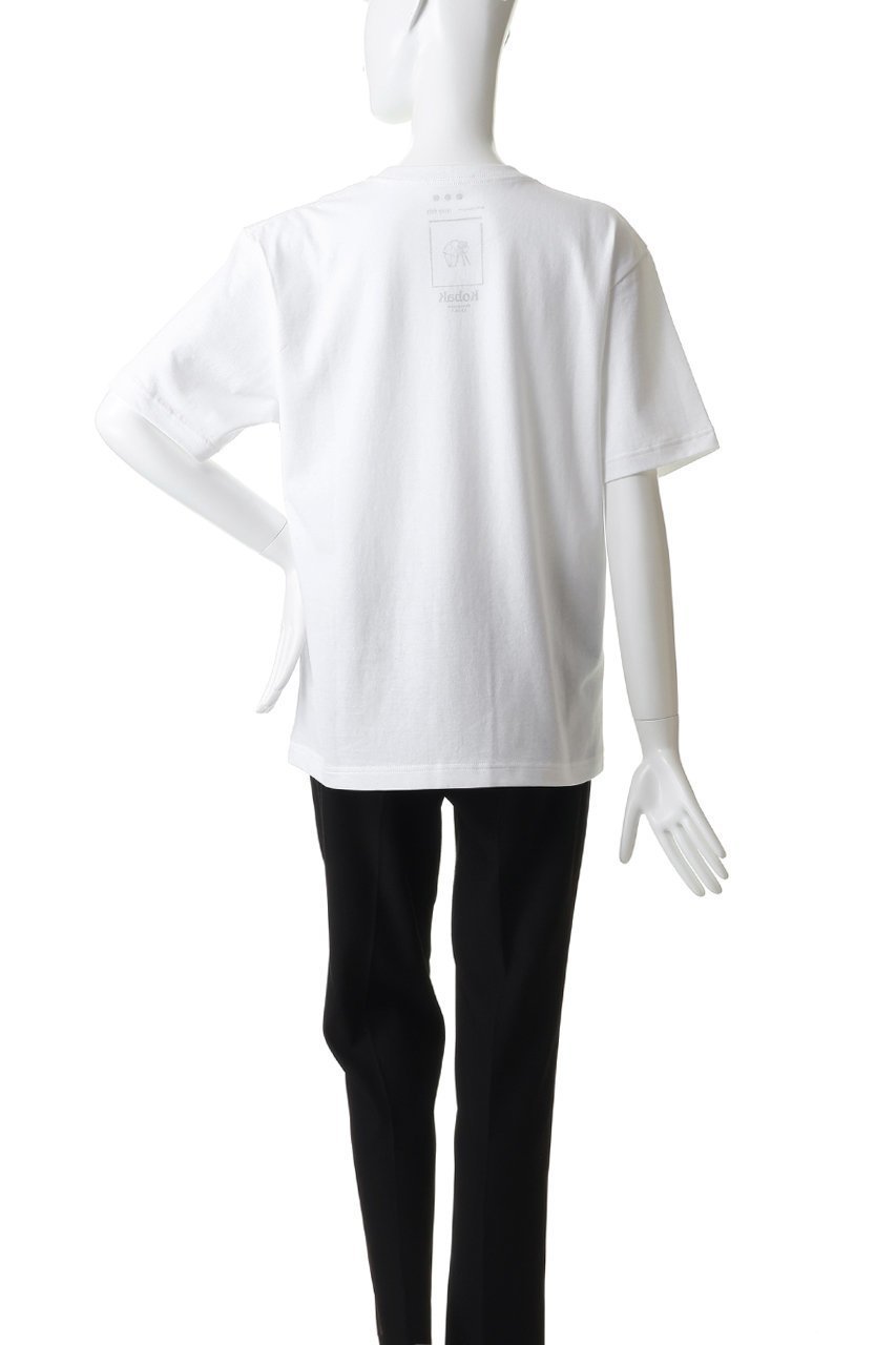 【スリー ドッツ/three dots】の【UNISEX】グラフィックTシャツ 人気、トレンドファッション・服の通販 founy(ファニー) ファッション Fashion レディースファッション Fashion for Women トップス・カットソー Cut & Sew Tops シャツ・ブラウス・オフィスカジュアル Elegant Blouses & Button-Ups ロングTシャツ・Tシャツ Longline T-Shirts & Tees カットソー・ベーシックTシャツ Cut-and-Sewn Tops / Stretch Tees & Basics ユニセックス Unisex, Genderless グラフィック Graphic, Graphic Design ショート Short, Short Length スラックス Slacks, Dress Pants スリーブ Sleeve, Long Sleeve / Short Sleeve デニム Denim, Jeans Material フロント Front, Front Design プリント Print, Printed Pattern モノトーン Monotone, Black and White 新作・新入荷 New Arrivals / New In other-4|ID: prp329100004917902 ipo3291000000036879628