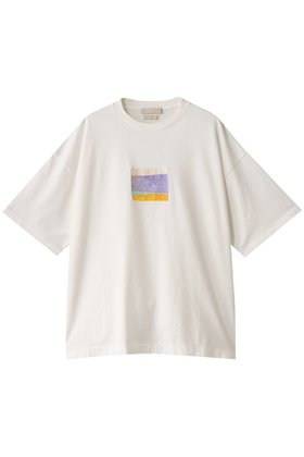 【ヨーク/YOKE】 【UNISEX】EMBROIDERY T-シャツ人気、トレンドファッション・服の通販 founy(ファニー) ファッション Fashion レディースファッション Fashion for Women トップス・カットソー Cut & Sew Tops シャツ・ブラウス・オフィスカジュアル Elegant Blouses & Button-Ups ロングTシャツ・Tシャツ Longline T-Shirts & Tees カットソー・ベーシックTシャツ Cut-and-Sewn Tops / Stretch Tees & Basics ユニセックス Unisex, Genderless インド Indian Textile ショート Short, Short Length スリーブ Sleeve, Long Sleeve / Short Sleeve フロント Front, Front Design ランダム Random, Irregular 定番 Standard, Basic Item |ID:prp329100004917961