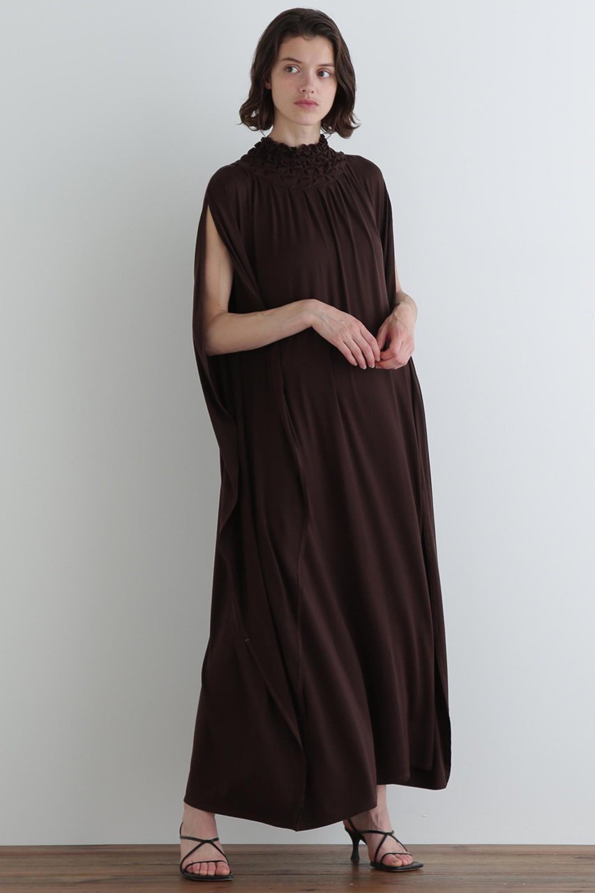 【ル フィル/LE PHIL】のエンブロイダリージャージワンピース 人気、トレンドファッション・服の通販 founy(ファニー) 　ファッション　Fashion　レディースファッション　Fashion for Women　ワンピース　Dresses　チュニック　Tunic Tops & Dresses　ギャザー　Gathered, Ruffled　スタンダード　Standard, Basic　チュニック　Tunic, Long Top　ドレス　Dress, One-Piece　ドレープ　Drape, Draping Fabric　フォルム　Silhouette, Form　ロング　Long, Long-Length　other-2|ID: prp329100004917967 ipo3291000000036885194