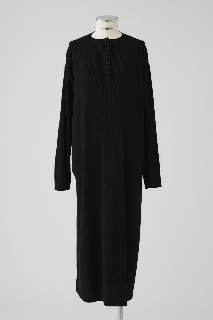 【リムアーク/RIM.ARK】のFabric covered button dress/ドレス インテリア・キッズ・メンズ・レディースファッション・服の通販 founy(ファニー) 　ファッション　Fashion　レディースファッション　Fashion for Women　ワンピース　Dresses　フォーマル・パーティードレス・結婚式用ドレス　Elegant & Casual Dresses　チュニック　Tunic Tops & Dresses　サテン　Satin, Glossy Fabric　シューズ　Shoes, Footwear　チュニック　Tunic, Long Top　ドレス　Dress, One-Piece　フラット　Flat, Flat Shoes　リラックス　Relax, Relaxed Fit　ロング　Long, Long-Length　ブラック|ID: prp329100004917984 ipo3291000000036885827