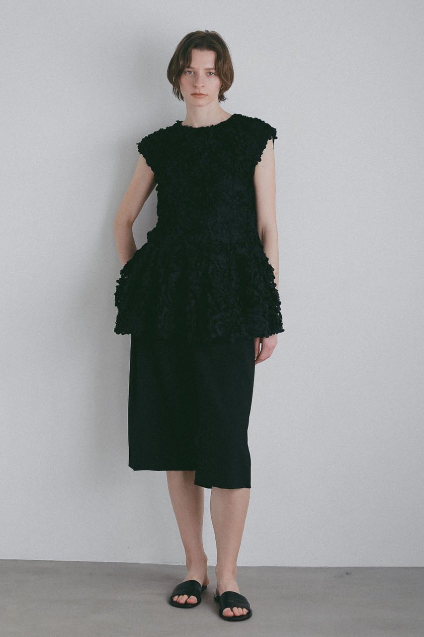 【ハー/HER.】の3Dレースブラウス 人気、トレンドファッション・服の通販 founy(ファニー) ファッション Fashion レディースファッション Fashion for Women トップス・カットソー Cut & Sew Tops キャミソール&ノースリーブ Camisoles & Sleeveless Tops シャツ・ブラウス・オフィスカジュアル Elegant Blouses & Button-Ups インナー Innerwear ジャケット Jacket, Outerwear セレモニー Ceremony チュール Tulip, Tulip Motif デニム Denim, Jeans Material ノースリーブ Sleeveless, No-Sleeve ペプラム Peplum, Flared Hem モチーフ Motif, Design Theme レース Lace, Lace Fabric other-6|ID: prp329100004918574 ipo3291000000036892386