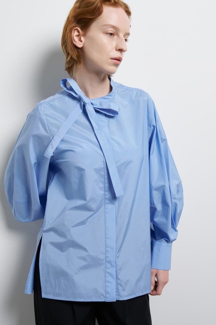 【ランバン オン ブルー/LANVIN en Bleu】のシルキータイプライターボウタイブラウス インテリア・キッズ・メンズ・レディースファッション・服の通販 founy(ファウニー) https://founy.com/ ファッション Fashion レディースファッション Fashion for Women トップス・カットソー Cut & Sew Tops シャツ・ブラウス・オフィスカジュアル Elegant Blouses & Button-Ups スリーブ Sleeve, Long Sleeve / Short Sleeve タイプライター Typewriter Fabric, Crisp Cotton デニム Denim, Jeans Material ロング Long, Long-Length エレガント 上品 Elegant 再入荷 Restock / Back in Stock |ID: prp329100004918799 ipo3291000000036896895