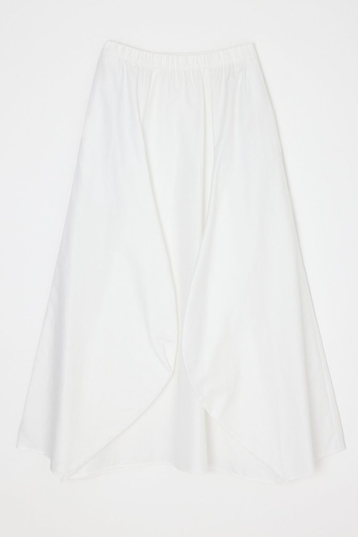 【エンフォルド/ENFOLD】のCURVE SKIRT インテリア・キッズ・メンズ・レディースファッション・服の通販 founy(ファニー) https://founy.com/ ファッション Fashion レディースファッション Fashion for Women スカート Skirts ロングスカート Long Skirts / Maxi & Midi Skirts おすすめ Recommended / Our Picks シンプル Simple, Minimal タイプライター Typewriter Fabric, Crisp Cotton ドレープ Drape, Draping Fabric ロング Long, Long-Length 再入荷 Restock / Back in Stock |ID: prp329100004918807 ipo3291000000036897006