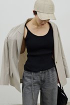 【ガリャルダガランテ/GALLARDAGALANTE】のリブニットキャミソール 人気、トレンドファッション・服の通販 founy(ファニー) ファッション Fashion レディースファッション Fashion for Women トップス・カットソー Cut & Sew Tops ニット Knit Tops & Sweaters キャミソール&ノースリーブ Camisoles & Sleeveless Tops シャツ・ブラウス・オフィスカジュアル Elegant Blouses & Button-Ups ロングTシャツ・Tシャツ Longline T-Shirts & Tees カットソー・ベーシックTシャツ Cut-and-Sewn Tops / Stretch Tees & Basics インナー Innerwear キャミソール Camisole, Spaghetti Strap Top シンプル Simple, Minimal タンク Tank Top, Sleeveless Top ベーシック Basic, Essential ラップ Wrap, Wrap Design エレガント 上品 Elegant thumbnail ブラック|ID: prp329100004918813 ipo3291000000036897228