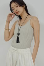 【ガリャルダガランテ/GALLARDAGALANTE】のリブニットキャミソール 人気、トレンドファッション・服の通販 founy(ファニー) ファッション Fashion レディースファッション Fashion for Women トップス・カットソー Cut & Sew Tops ニット Knit Tops & Sweaters キャミソール&ノースリーブ Camisoles & Sleeveless Tops シャツ・ブラウス・オフィスカジュアル Elegant Blouses & Button-Ups ロングTシャツ・Tシャツ Longline T-Shirts & Tees カットソー・ベーシックTシャツ Cut-and-Sewn Tops / Stretch Tees & Basics インナー Innerwear キャミソール Camisole, Spaghetti Strap Top シンプル Simple, Minimal タンク Tank Top, Sleeveless Top ベーシック Basic, Essential ラップ Wrap, Wrap Design エレガント 上品 Elegant thumbnail ベージュ|ID: prp329100004918813 ipo3291000000036897229