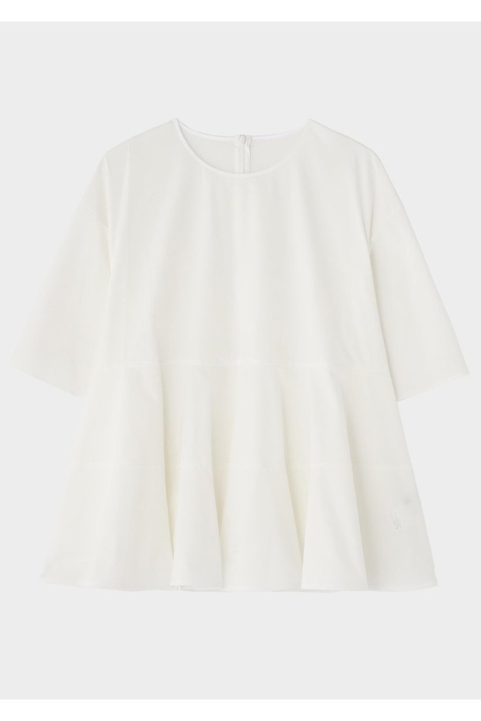 【ル フィル/LE PHIL】のSOLOTEXブロードフレアブラウス インテリア・キッズ・メンズ・レディースファッション・服の通販 founy(ファウニー) https://founy.com/ ファッション Fashion レディースファッション Fashion for Women トップス・カットソー Cut & Sew Tops シャツ・ブラウス・オフィスカジュアル Elegant Blouses & Button-Ups ショート Short, Short Length シンプル Simple, Minimal スタンダード Standard, Basic スリーブ Sleeve, Long Sleeve / Short Sleeve フレア Flare, Flared エレガント 上品 Elegant |ID: prp329100004918816 ipo3291000000037239856
