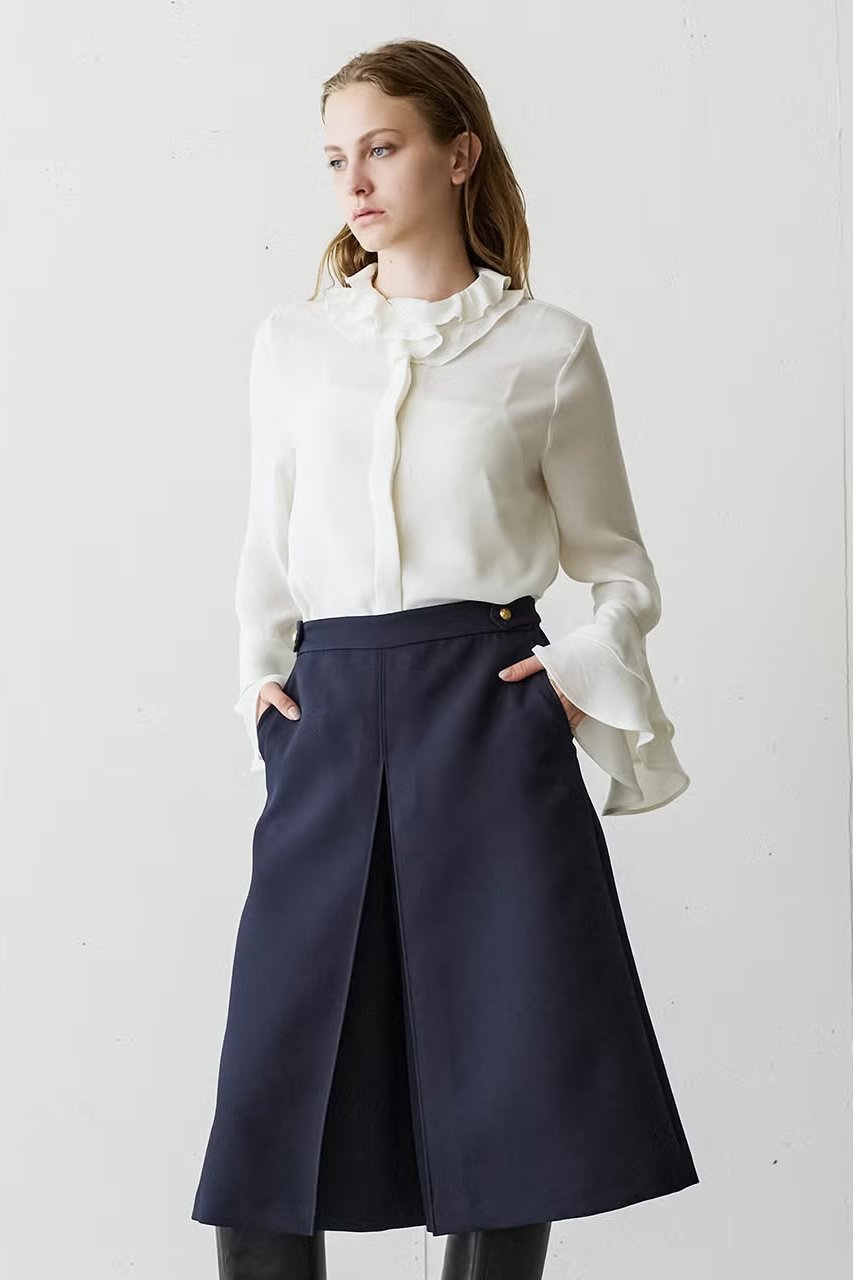 【ジェイドット/j.】のドレープアセテートフリルブラウス 人気、トレンドファッション・服の通販 founy(ファニー) ファッション Fashion レディースファッション Fashion for Women トップス・カットソー Cut & Sew Tops シャツ・ブラウス・オフィスカジュアル Elegant Blouses & Button-Ups スラックス Slacks, Dress Pants スリーブ Sleeve, Long Sleeve / Short Sleeve デニム Denim, Jeans Material ドレープ Drape, Draping Fabric フリル Frill, Ruffle フレア Flare, Flared ロング Long, Long-Length other-6|ID: prp329100004918875 ipo3291000000036898187