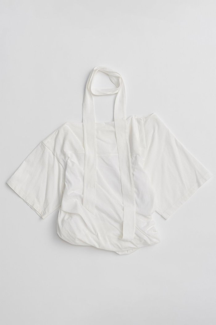 【メゾンスペシャル/MAISON SPECIAL】のTie Detail 2WAY Twist T-Shirt/タイ付2WAYツイストTシャツ インテリア・キッズ・メンズ・レディースファッション・服の通販 founy(ファニー) https://founy.com/ ファッション Fashion レディースファッション Fashion for Women トップス・カットソー Cut & Sew Tops シャツ・ブラウス・オフィスカジュアル Elegant Blouses & Button-Ups ロングTシャツ・Tシャツ Longline T-Shirts & Tees カットソー・ベーシックTシャツ Cut-and-Sewn Tops / Stretch Tees & Basics カットソー Cut and Sewn Top コンパクト Compact, Small Size ショート Short, Short Length シンプル Simple, Minimal スリーブ Sleeve, Long Sleeve / Short Sleeve ツイスト Tweed, Tweed Fabric ボトム Bottoms, Lower Wear 夏 Summer 新作・新入荷 New Arrivals / New In |ID: prp329100004919059 ipo3291000000036900181