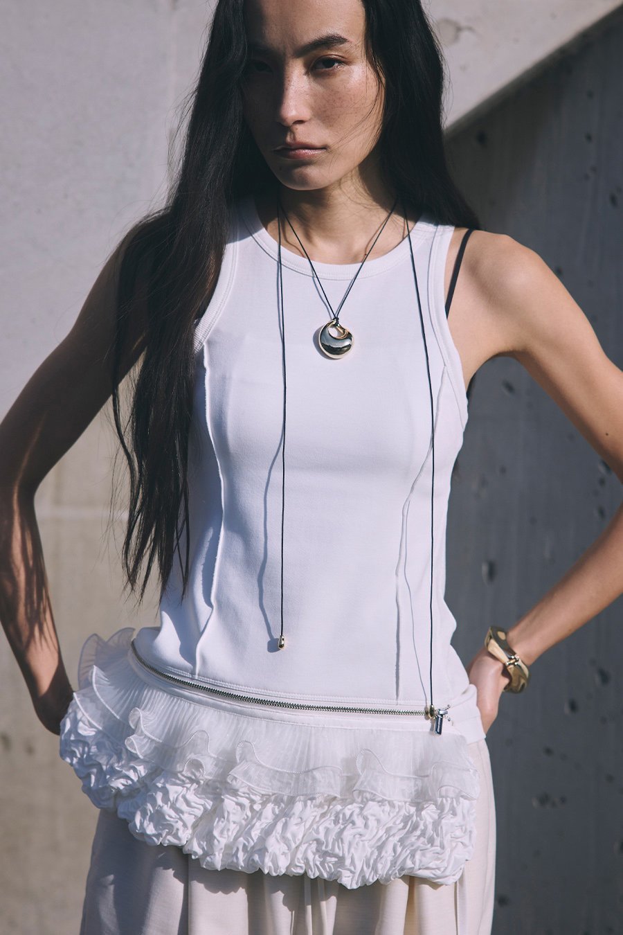 【メゾンスペシャル/MAISON SPECIAL】の2WAY Balloon Peplum Tank Top/2WAYバルーンペプラムタンクトップ 人気、トレンドファッション・服の通販 founy(ファニー) ファッション Fashion レディースファッション Fashion for Women トップス・カットソー Cut & Sew Tops キャミソール&ノースリーブ Camisoles & Sleeveless Tops シャツ・ブラウス・オフィスカジュアル Elegant Blouses & Button-Ups ロングTシャツ・Tシャツ Longline T-Shirts & Tees カットソー・ベーシックTシャツ Cut-and-Sewn Tops / Stretch Tees & Basics キャミソール Camisole, Spaghetti Strap Top タンク Tank Top, Sleeveless Top トレンド Trend, Trending Now フリル Frill, Ruffle エレガント 上品 Elegant 今季 This Season, Current Season 夏 Summer 新作・新入荷 New Arrivals / New In other-8|ID: prp329100004919064 ipo3291000000036900244