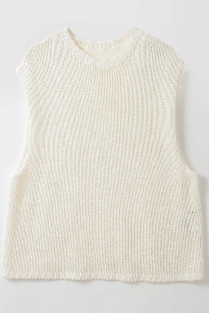 【ハー/HER.】の【4/9 12:00販売開始】リネンミックスローゲージベスト インテリア・キッズ・メンズ・レディースファッション・服の通販 founy(ファニー) https://founy.com/ ファッション Fashion レディースファッション Fashion for Women トップス・カットソー Cut & Sew Tops ニット Knit Tops & Sweaters ベスト&ジレ / 重ね着スタイル Vests & Gilets カジュアルプルオーバー・ニットトップス Pullovers & Knit Tops / Casual Pullovers シンプル Simple, Minimal フレア Flare, Flared ベスト Vest, Waistcoat リネン Linen, Linen Fabric 夏 Summer 新作・新入荷 New Arrivals / New In |ID: prp329100004919084 ipo3291000000036900412