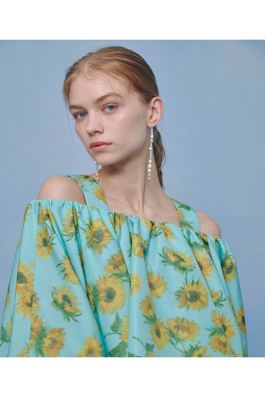 【アルアバイル/allureville】の【LOULOU WILLOUGHBY】サンフラワープリントブラウス 人気、トレンドファッション・服の通販 founy(ファニー) 　ファッション　Fashion　レディースファッション　Fashion for Women　トップス・カットソー　Cut & Sew Tops　シャツ・ブラウス・オフィスカジュアル　Elegant Blouses & Button-Ups　花柄・フラワープリント・モチーフ　Floral Prints & Motifs / Flower Pattern Tops　ギャザー　Gathered, Ruffled　ショート　Short, Short Length　スリーブ　Sleeve, Long Sleeve / Short Sleeve　タフタ　Taffeta, Structured Fabric　プリント　Print, Printed Pattern　ラップ　Wrap, Wrap Design　エレガント 上品　Elegant　夏　Summer　other-4|ID: prp329100004919333 ipo3291000000036904080