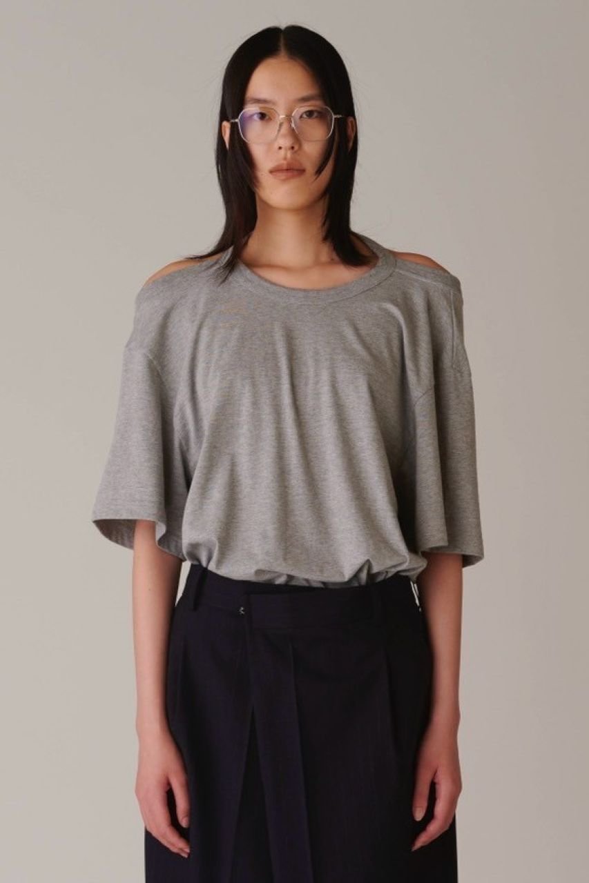 【アンスクリア/INSCRIRE】のRaffy Gauze 2Way Tシャツ 人気、トレンドファッション・服の通販 founy(ファニー) ファッション Fashion レディースファッション Fashion for Women トップス・カットソー Cut & Sew Tops シャツ・ブラウス・オフィスカジュアル Elegant Blouses & Button-Ups ロングTシャツ・Tシャツ Longline T-Shirts & Tees カットソー・ベーシックTシャツ Cut-and-Sewn Tops / Stretch Tees & Basics ショート Short, Short Length スリーブ Sleeve, Long Sleeve / Short Sleeve ベーシック Basic, Essential リラックス Relax, Relaxed Fit other-8|ID: prp329100004919342 ipo3291000000036904237