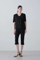 【アドーア/ADORE】のストレッチダブルクロスパンツ 人気、トレンドファッション・服の通販 founy(ファニー) ファッション Fashion レディースファッション Fashion for Women パンツ Pants & Trousers ショートパンツ・ハーフパンツ High-Waisted & Relaxed Shorts ショート Short, Short Length ジャケット Jacket, Outerwear ストレッチ Stretch, Stretchy Fabric スリット Slit, Slit Detail トレンド Trend, Trending Now バランス Balance, Style Balance 新作・新入荷 New Arrivals / New In |ID:prp329100004919397