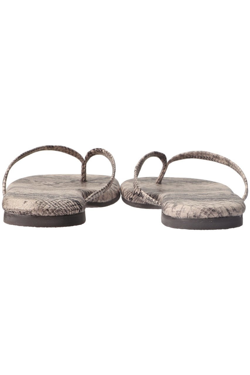 【レイール/Reir】のReirビーチサンダル 人気、トレンドファッション・服の通販 founy(ファニー) 　ファッション　Fashion　レディースファッション　Fashion for Women　スポーツウェア　Functional & Stylish Sportswear　サンダル&ミュール　Sandals & Mules　スポーツシューズ・ランニングスニーカー　Athletic Shoes / Running Shoes / Training Sneakers　クッション　Cushion, Throw Pillow　サンダル　Sandals, Summer Shoes　シューズ　Shoes, Footwear　シンプル　Simple, Minimal　スポーツ　Sports, Activewear　ビーチ　Beach, Seaside　エレガント 上品　Elegant　other-3|ID: prp329100004919490 ipo3291000000036906005