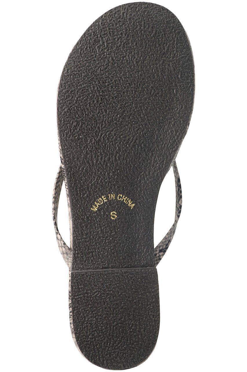 【レイール/Reir】のReirビーチサンダル 人気、トレンドファッション・服の通販 founy(ファニー) 　ファッション　Fashion　レディースファッション　Fashion for Women　スポーツウェア　Functional & Stylish Sportswear　サンダル&ミュール　Sandals & Mules　スポーツシューズ・ランニングスニーカー　Athletic Shoes / Running Shoes / Training Sneakers　クッション　Cushion, Throw Pillow　サンダル　Sandals, Summer Shoes　シューズ　Shoes, Footwear　シンプル　Simple, Minimal　スポーツ　Sports, Activewear　ビーチ　Beach, Seaside　エレガント 上品　Elegant　other-5|ID: prp329100004919490 ipo3291000000036906007