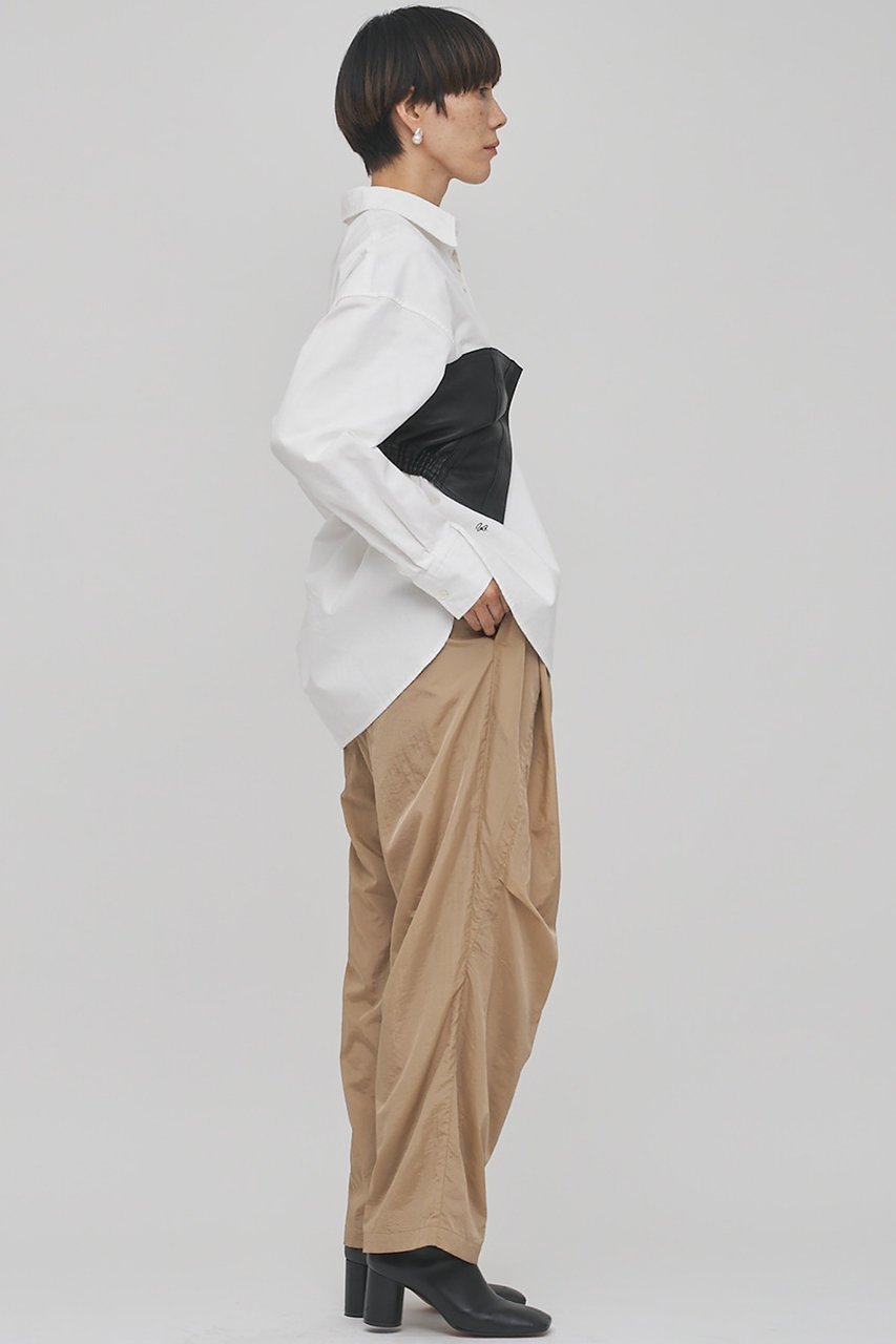 【ウィムガゼット/Whim Gazette】の【UMBRO×Whim Gazette】トラックパンツ 人気、トレンドファッション・服の通販 founy(ファニー) ファッション Fashion レディースファッション Fashion for Women パンツ Pants & Trousers おすすめ Recommended / Our Picks ギャザー Gathered, Ruffled クール Cool, Chic コラボ Collaboration, Collab スタンド Stand Collar, Upright Stand スポーツ Sports, Activewear スポーティ Sporty, Casual Athletic セットアップ Set-Up, Coordinated Outfit ブルゾン Blouson, Bomber Jacket メッシュ Mesh, Net Fabric other-6|ID: prp329100004919629 ipo3291000000036909067