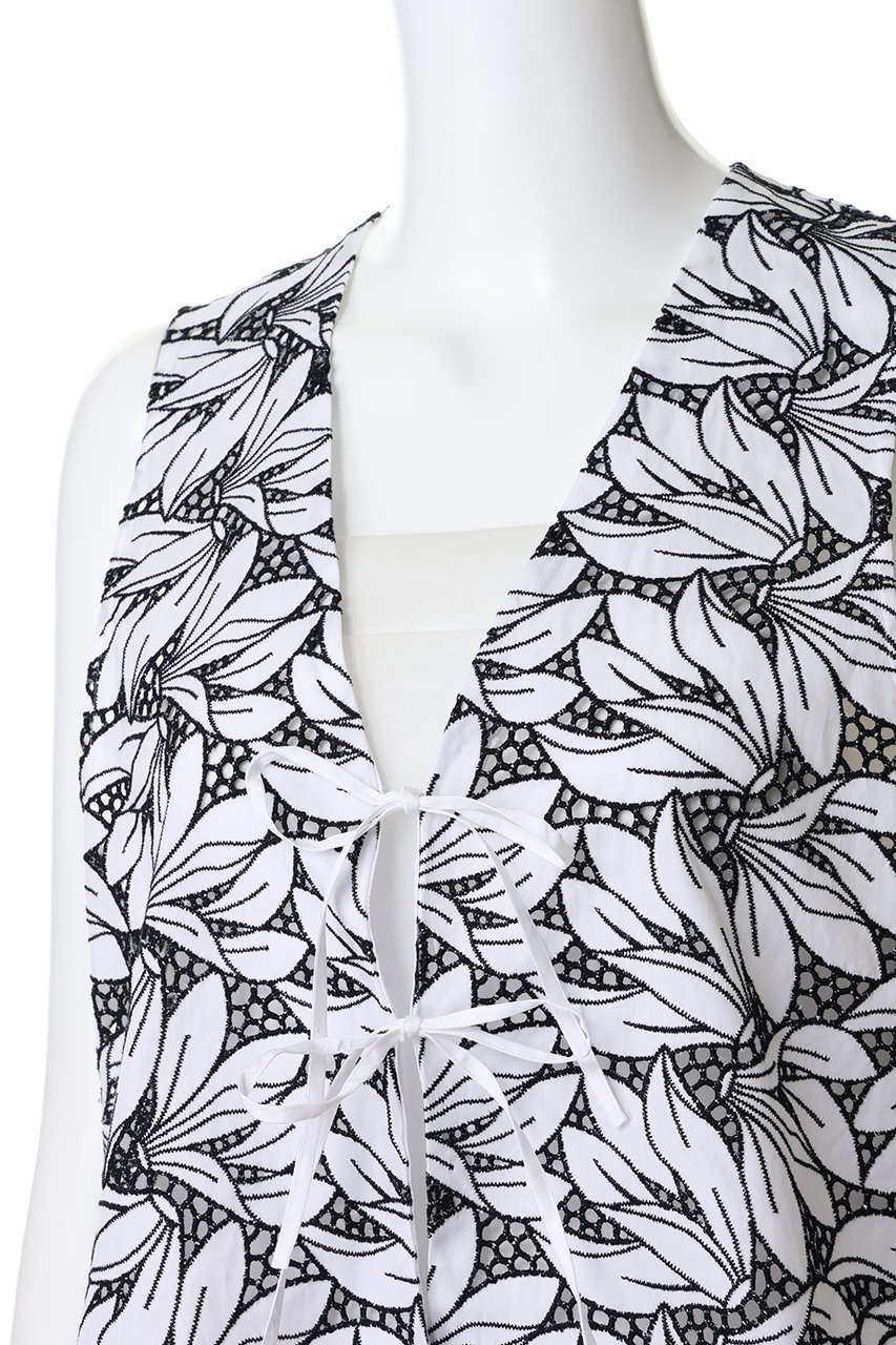 【ティッカ/TICCA】のフラワーレースベスト 人気、トレンドファッション・服の通販 founy(ファニー) 　ファッション　Fashion　レディースファッション　Fashion for Women　アウター　Coat / Outerwear Collection　レディースジャケット・軽アウター　Jackets　カットソー　Cut and Sewn Top　ジャケット　Jacket, Outerwear　フロント　Front, Front Design　ベスト　Vest, Waistcoat　リボン　Ribbon, Bow　other-5|ID: prp329100004921928 ipo3291000000036930037
