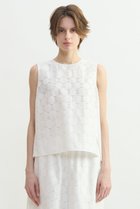 【プレインピープル/PLAIN PEOPLE】のドットジャガードブラウス 人気、トレンドファッション・服の通販 founy(ファニー) ファッション Fashion レディースファッション Fashion for Women トップス・カットソー Cut & Sew Tops シャツ・ブラウス・オフィスカジュアル Elegant Blouses & Button-Ups ショート Short, Short Length シンプル Simple, Minimal ジャカード／ジャガード Jacquard, Woven Pattern スリーブ Sleeve, Long Sleeve / Short Sleeve ドット Polka Dot, Dot Pattern フォルム Silhouette, Form 無地 Plain, Solid Color thumbnail ホワイト|ID: prp329100004922079 ipo3291000000036931737