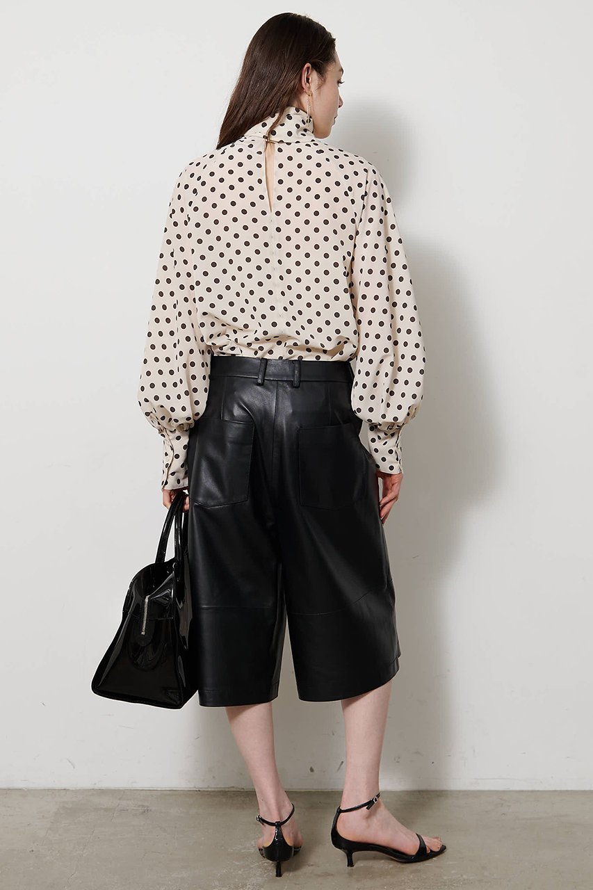 【ウィムガゼット/Whim Gazette】のドットボウタイブラウス 人気、トレンドファッション・服の通販 founy(ファニー) 　ファッション　Fashion　レディースファッション　Fashion for Women　トップス・カットソー　Cut & Sew Tops　シャツ・ブラウス・オフィスカジュアル　Elegant Blouses & Button-Ups　クラシカル　Classical, Vintage-Inspired　スリーブ　Sleeve, Long Sleeve / Short Sleeve　ドット　Polka Dot, Dot Pattern　ドレープ　Drape, Draping Fabric　パウダー　Powder, Soft Tone　プリント　Print, Printed Pattern　リラックス　Relax, Relaxed Fit　ロング　Long, Long-Length　ワイド　Wide, Wide Fit　エレガント 上品　Elegant　新作・新入荷　New Arrivals / New In　other-4|ID: prp329100004922207 ipo3291000000036932907
