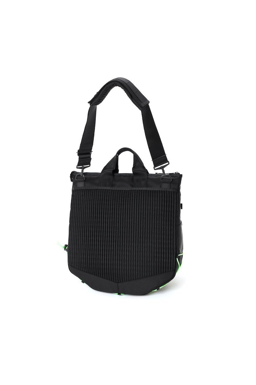 【その他のブランド/Other】の【4/16 11:00販売開始】【PORTER】THINGS/シングス 2WAY ヘルメットバッグ 人気、トレンドファッション・服の通販 founy(ファニー) 　ファッション　Fashion　レディースファッション　Fashion for Women　バッグ　Bags　クッション　Cushion, Throw Pillow　コーティング　Coating, Coated Finish　傘　Umbrella, Parasol　ストレッチ　Stretch, Stretchy Fabric　スポーツ　Sports, Activewear　トラベル　Travel, Travel Gear　バイアス　Bias, Diagonal Cut　フォルム　Silhouette, Form　フロント　Front, Front Design　ポケット　Pocket, Pocket Detail　メッシュ　Mesh, Net Fabric　ユニセックス　Unisex, Genderless　エレガント 上品　Elegant　新作・新入荷　New Arrivals / New In　ビジネス 仕事 通勤　Business / Work / Commuting　other-5|ID: prp329100004922279 ipo3291000000036933535