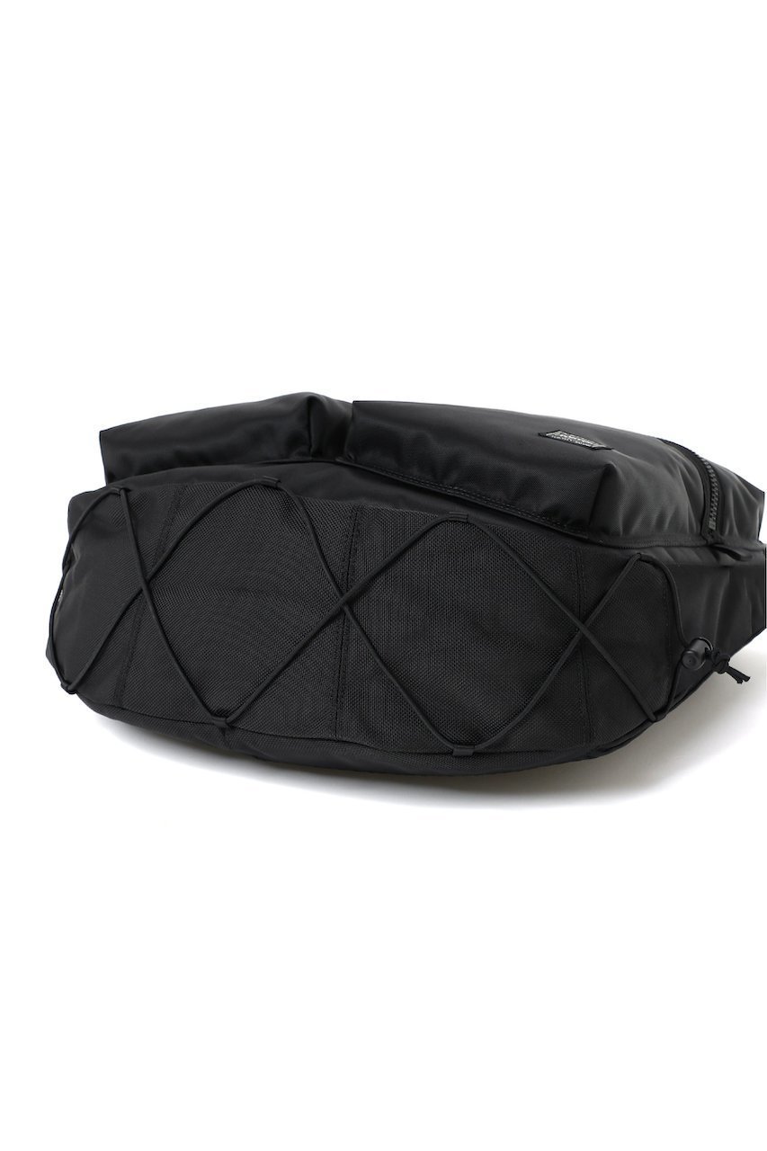 【その他のブランド/Other】の【4/16 11:00販売開始】【PORTER】THINGS/シングス 2WAY ヘルメットバッグ 人気、トレンドファッション・服の通販 founy(ファニー) 　ファッション　Fashion　レディースファッション　Fashion for Women　バッグ　Bags　クッション　Cushion, Throw Pillow　コーティング　Coating, Coated Finish　傘　Umbrella, Parasol　ストレッチ　Stretch, Stretchy Fabric　スポーツ　Sports, Activewear　トラベル　Travel, Travel Gear　バイアス　Bias, Diagonal Cut　フォルム　Silhouette, Form　フロント　Front, Front Design　ポケット　Pocket, Pocket Detail　メッシュ　Mesh, Net Fabric　ユニセックス　Unisex, Genderless　エレガント 上品　Elegant　新作・新入荷　New Arrivals / New In　ビジネス 仕事 通勤　Business / Work / Commuting　other-8|ID: prp329100004922279 ipo3291000000036933541