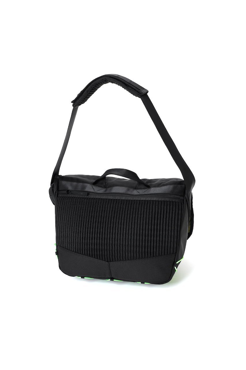 【その他のブランド/Other】の【PORTER】THINGS/シングス メッセンジャーバッグ 人気、トレンドファッション・服の通販 founy(ファニー) 　ファッション　Fashion　レディースファッション　Fashion for Women　バッグ　Bags　クッション　Cushion, Throw Pillow　コーティング　Coating, Coated Finish　傘　Umbrella, Parasol　ストレッチ　Stretch, Stretchy Fabric　スポーツ　Sports, Activewear　バイアス　Bias, Diagonal Cut　フォルム　Silhouette, Form　フラップ　Flap, Flap Pocket　フロント　Front, Front Design　ポケット　Pocket, Pocket Detail　ユニセックス　Unisex, Genderless　エレガント 上品　Elegant　ビジネス 仕事 通勤　Business / Work / Commuting　other-6|ID: prp329100004922285 ipo3291000000036933573