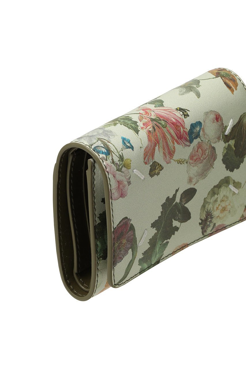 【メゾン マルジェラ/MAISON MARGIELA】の【UNISEX】フラワー 4ステッチ 三つ折り ウォレット 人気、トレンドファッション・服の通販 founy(ファニー) 　ファッション　Fashion　レディースファッション　Fashion for Women　ミニ財布・二つ折り財布　Wallets & Card Cases　ユニセックス　Unisex, Genderless　ウォレット　Wallet　コンパクト　Compact, Small Size　フラワー　Flower, Floral　プリント　Print, Printed Pattern　ポケット　Pocket, Pocket Detail　新作・新入荷　New Arrivals / New In　財布　Wallet, Purse　other-4|ID: prp329100004922406 ipo3291000000036934557