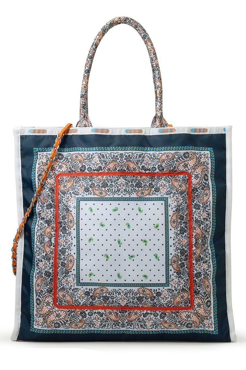 【レスポートサック/LeSportsac】の【LeSportsac Atelier】ラージチェーントート 人気、トレンドファッション・服の通販 founy(ファニー) ファッション Fashion レディースファッション Fashion for Women バッグ Bags スポーツウェア Functional & Stylish Sportswear スポーツバッグ・ジム用ポーチ・バックパック Gym Bag / Sports Backpack / Pouch for Training 春 Spring コレクション Collection, Seasonal Line 軽量 Lightweight, Ultra Light スクエア Square, Square Shape ニューヨーク New York, NYC Style フォルム Silhouette, Form ポケット Pocket, Pocket Detail マグネット Magnet, Magnetic Closure モダン Modern, Contemporary S/S・春夏 SS, Spring/Summer, Warm Season 夏 Summer 旅行 Travel 新作・新入荷 New Arrivals / New In other-3|ID: prp329100004922436 ipo3291000000036934756