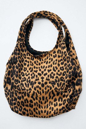【ブリル/BRILL】のレオパード ライトバック 大人の最旬トレンドファッション＆コーディネート founy(ファウニー) ファッション Fashion レディースファッション Fashion for Women バッグ Bags バランス Balance, Style Balance レオパード Leopard, Animal Print 再入荷 Restock / Back in Stock ビジネス 仕事 通勤 Business / Work / Commuting |ID:prp329100004922501