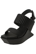 【ユナイテッド ヌード/UNITED NUDE】のDelta Wedge Puffier ブラック|ID: prp329100004922540 ipo3291000000036935507