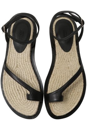 【プルミエ アロンディスモン/1er Arrondissement】の【PELLICO SUNNY】シューズ 人気、トレンドファッション・服の通販 founy(ファニー) ファッション Fashion レディースファッション Fashion for Women アンクル Ankle-Length Design シューズ Shoes, Footwear フラット Flat, Flat Shoes ラップ Wrap, Wrap Design リゾート Resort, Vacation Style エレガント 上品 Elegant 夏 Summer 新作・新入荷 New Arrivals / New In 旅行 Travel |ID:prp329100004922577