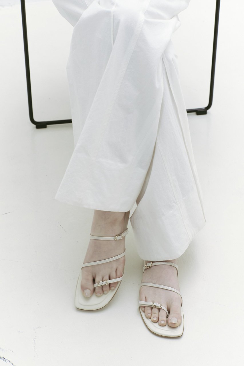 【ヘンリ エン ヴァーゴ/HENRI EN VARGO】のMargaret スキニーストラップフラットサンダル 人気、トレンドファッション・服の通販 founy(ファニー) 　ファッション　Fashion　レディースファッション　Fashion for Women　おすすめ　Recommended / Our Picks　アクセサリー　Fashion Accessories　サンダル　Sandals, Summer Shoes　バランス　Balance, Style Balance　メタル　Metal, Metal Parts　ラグジュアリー　Luxury, Elegant　新作・新入荷　New Arrivals / New In　other-2|ID: prp329100004922596 ipo3291000000036935911