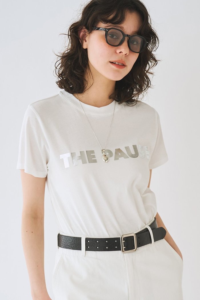 【ウィムガゼット/Whim Gazette】の【THE PAUSE】THE PAUSEメタリックTシャツ インテリア・キッズ・メンズ・レディースファッション・服の通販 founy(ファウニー) https://founy.com/ ファッション Fashion レディースファッション Fashion for Women トップス・カットソー Cut & Sew Tops シャツ・ブラウス・オフィスカジュアル Elegant Blouses & Button-Ups ロングTシャツ・Tシャツ Longline T-Shirts & Tees カットソー・ベーシックTシャツ Cut-and-Sewn Tops / Stretch Tees & Basics コンパクト Compact, Small Size ショート Short, Short Length シルバー Silver, Metallic Silver シンプル Simple, Minimal スリーブ Sleeve, Long Sleeve / Short Sleeve プリント Print, Printed Pattern ベーシック Basic, Essential 半袖 Short Sleeve, Half Sleeve 新作・新入荷 New Arrivals / New In |ID: prp329100004922676 ipo3291000000036936473