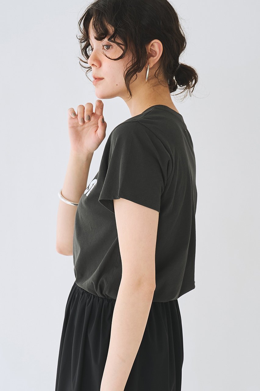 【ウィムガゼット/Whim Gazette】の【THE PAUSE】THE PAUSEメタリックTシャツ 人気、トレンドファッション・服の通販 founy(ファニー) 　ファッション　Fashion　レディースファッション　Fashion for Women　トップス・カットソー　Cut & Sew Tops　シャツ・ブラウス・オフィスカジュアル　Elegant Blouses & Button-Ups　ロングTシャツ・Tシャツ　Longline T-Shirts & Tees　カットソー・ベーシックTシャツ　Cut-and-Sewn Tops / Stretch Tees & Basics　コンパクト　Compact, Small Size　ショート　Short, Short Length　シルバー　Silver, Metallic Silver　シンプル　Simple, Minimal　スリーブ　Sleeve, Long Sleeve / Short Sleeve　プリント　Print, Printed Pattern　ベーシック　Basic, Essential　半袖　Short Sleeve, Half Sleeve　新作・新入荷　New Arrivals / New In　other-3|ID: prp329100004922676 ipo3291000000036936480