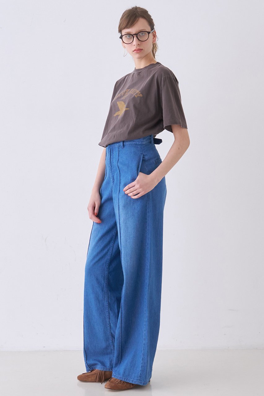 【デザイン ワークス/DESIGN WORKS】の【REMI RELIEF】別注ロゴTシャツ LW加工(UNIVERSITY) 人気、トレンドファッション・服の通販 founy(ファニー) 　ファッション　Fashion　レディースファッション　Fashion for Women　トップス・カットソー　Cut & Sew Tops　シャツ・ブラウス・オフィスカジュアル　Elegant Blouses & Button-Ups　ロングTシャツ・Tシャツ　Longline T-Shirts & Tees　カットソー・ベーシックTシャツ　Cut-and-Sewn Tops / Stretch Tees & Basics　おすすめ　Recommended / Our Picks　ウォッシュ　Washed Finish　ショート　Short, Short Length　スリーブ　Sleeve, Long Sleeve / Short Sleeve　デニム　Denim, Jeans Material　フェミニン　Feminine, Girly　ヴィンテージ　Vintage Style　別注　Limited Edition, Custom Order　定番　Standard, Basic Item　新作・新入荷　New Arrivals / New In　other-7|ID: prp329100004922693 ipo3291000000036936636