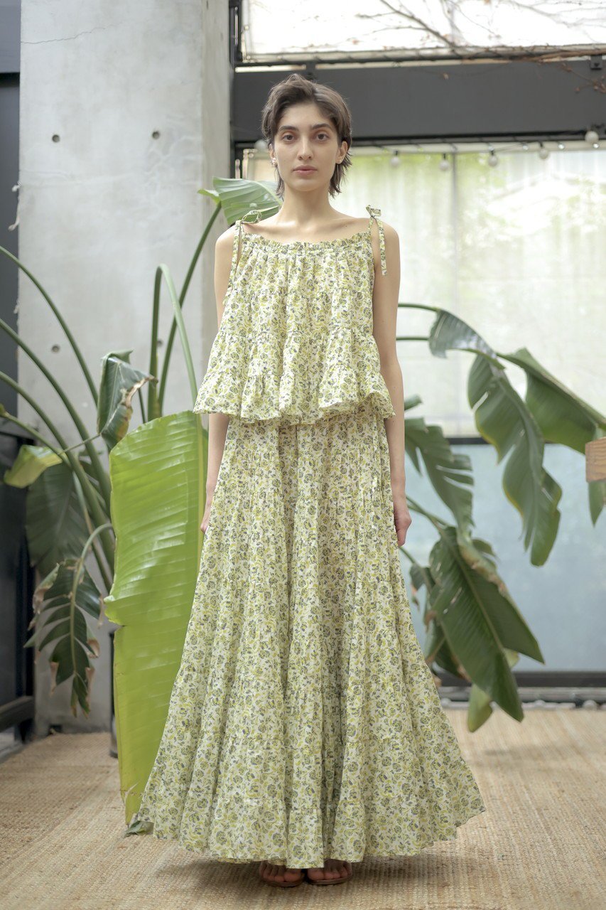 【マーレット/MERLETTE】のSAAZ PRINT フラワープリント ティアードキャミソール 人気、トレンドファッション・服の通販 founy(ファニー) 　ファッション　Fashion　レディースファッション　Fashion for Women　トップス・カットソー　Cut & Sew Tops　キャミソール&ノースリーブ　Camisoles & Sleeveless Tops　シャツ・ブラウス・オフィスカジュアル　Elegant Blouses & Button-Ups　ロングTシャツ・Tシャツ　Longline T-Shirts & Tees　カットソー・ベーシックTシャツ　Cut-and-Sewn Tops / Stretch Tees & Basics　花柄・フラワープリント・モチーフ　Floral Prints & Motifs / Flower Pattern Tops　キャミソール　Camisole, Spaghetti Strap Top　クロップド　Cropped, Short Length　タンク　Tank Top, Sleeveless Top　ティアード　Tiered, Tiered Style　フラワー　Flower, Floral　プリント　Print, Printed Pattern　夏　Summer　新作・新入荷　New Arrivals / New In　春　Spring　S/S・春夏　SS, Spring/Summer, Warm Season　other-6|ID: prp329100004922740 ipo3291000000036937026