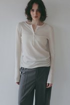 【エトレトウキョウ/ETRE TOKYO】の【4/16 19:00販売開始】シアーワッフルヘンリーネックプルオーバー アイボリー|ID: prp329100004922785 ipo3291000000036937435